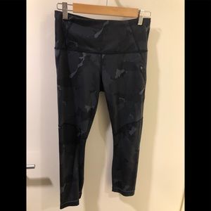 Lululemon 7/8 running leggings